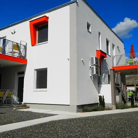 Armada Premium Hajdúszoboszló