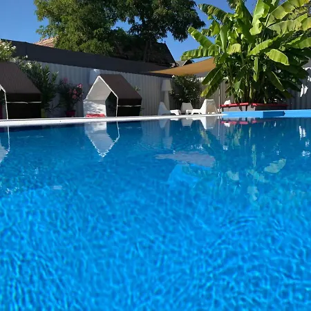 Armada Premium Apartment *